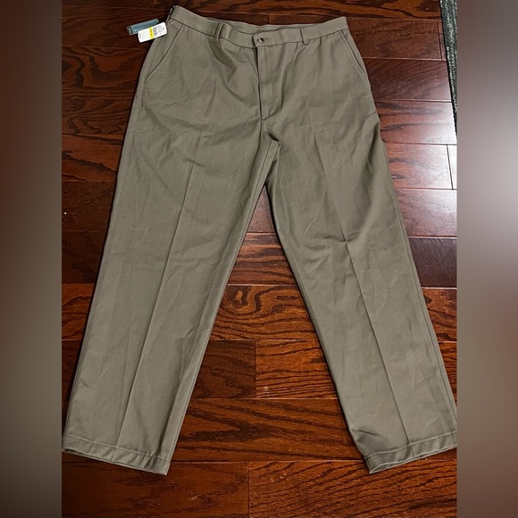 Van Heusen Pants Mens 38 Khaki Straight Leg - Picture 4 of 5